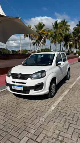 Fiat Uno Attractive 1.0 EVO Fire Flex 8V 5P 2019