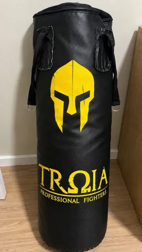 Saco de Pancada Spartan/Troia de Couro com Alças de Metal