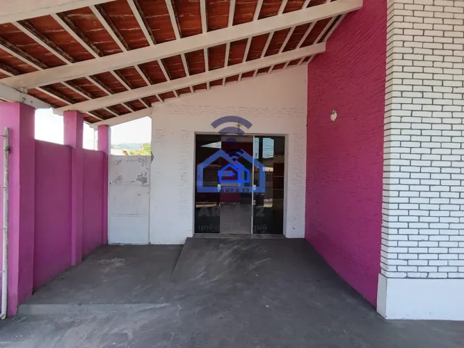 Casa comercial à venda no Centro de Caraguatatuba, SP - Ideal para você que procura um pon