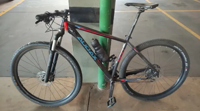 Bicicleta Audax ADX Aro 29 | Shimano Deore | Suspensão RockShox