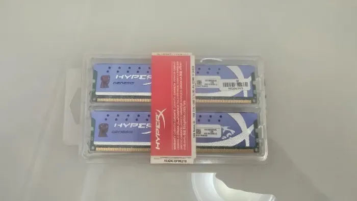Kit Memória Ram Kingston Hyperx (2x4gb) Ddr3 1600mhz (usado)