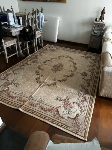 Tapete Grande para Sala 2,85 x 2,00 m - Bege Floral Clássico