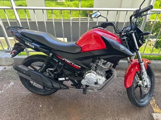 Yamaha Factor 125cc bem conservada