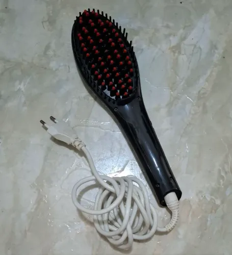 Escova Alisadora Fast Hair Straightener HQT-906 com Controle de Temperatura