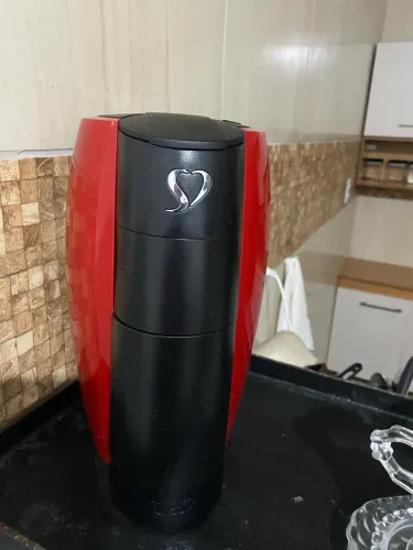 Cafeteira Expresso - Três Corações 