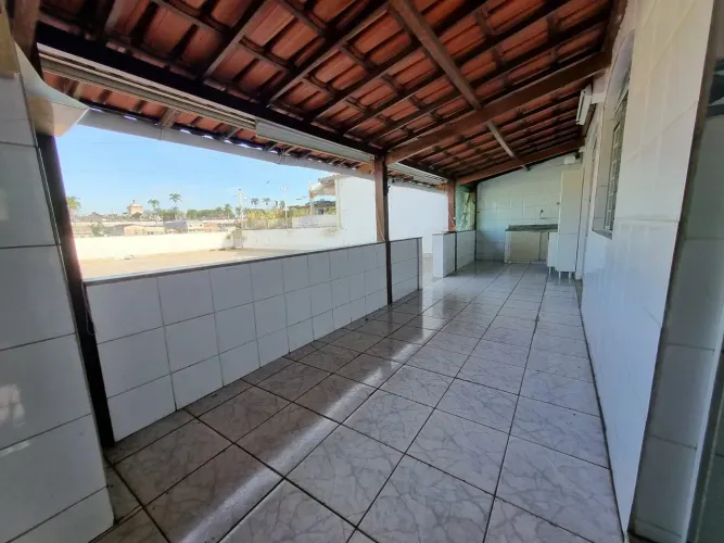 Apartamento para aluguel tem 180 metros quadrados com 4 quartos