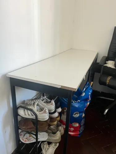 Escrivaninha/ mesa
