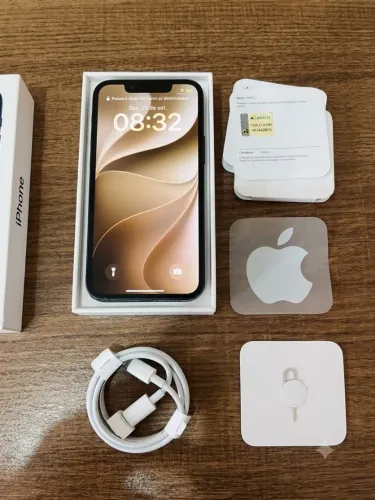 iPhone 13 mini 128gb todo original com caixa e cabo