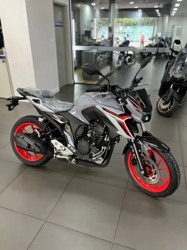 FAZER 250 - SEM ENTRADA - MENOR PREÇO À VISTA - ACEITO SUA USADA NA TROCA
