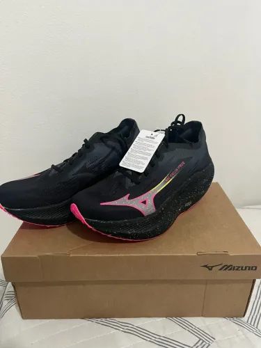 Mizuno Rebellion Pro 2
