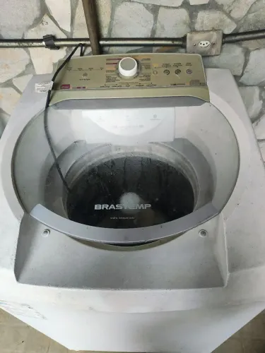 Máquina de lavar Brastemp Ative 11quilos com defeito