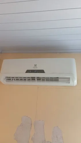 Ar-condicionado de 12 mil BTUs
