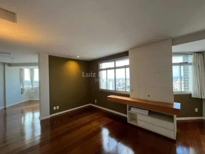 Apartamento para locação, 4 quartos com 1 suíte, 160m² no Sion