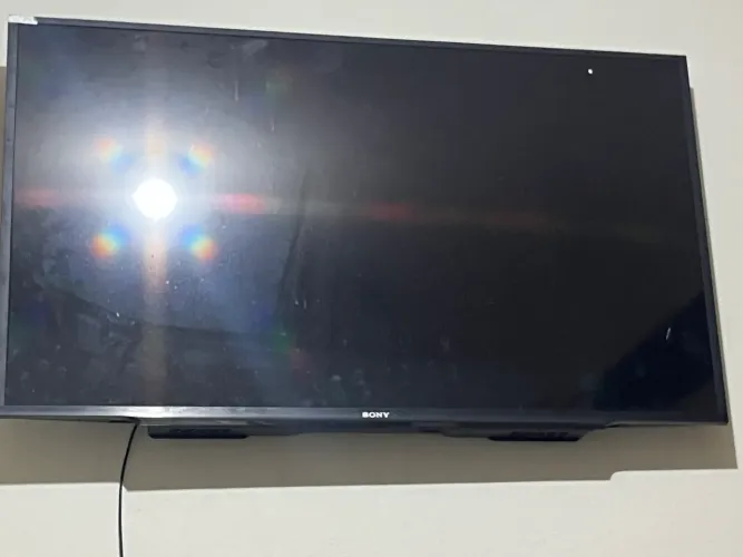 TV LED SONY 48? Retiradas de Peças