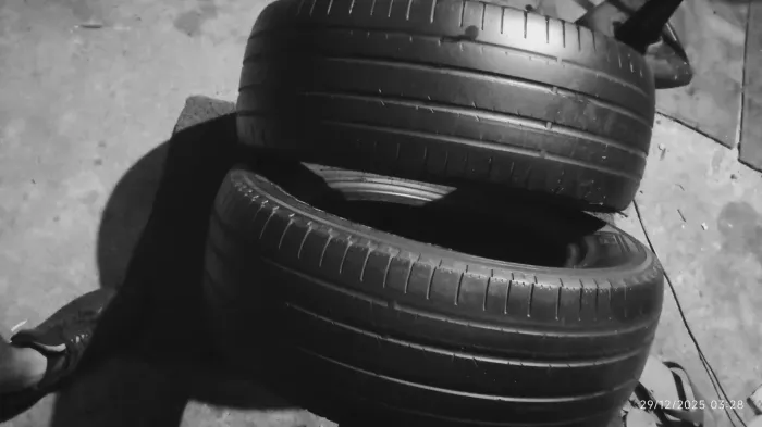 2 Pneus 235/60/16 Pirelli Scorpion