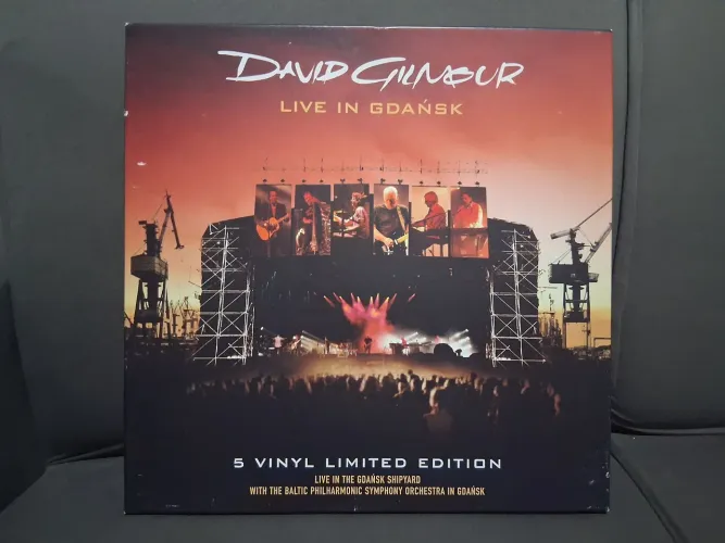 David Gilmour Live in Gdansk