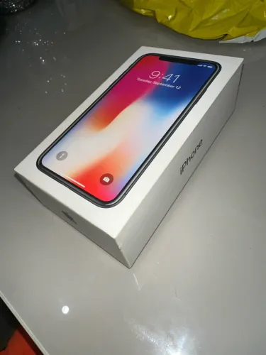 iPhone X 64GB