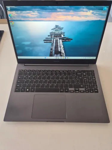 Notebook Ultrabook Samsung i3- 11 geração 