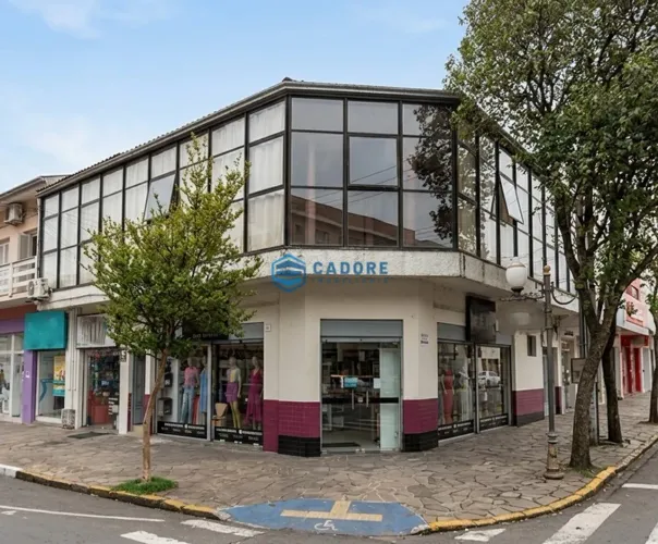 SALA AÉREA COM 60m² NO BAIRRO SÃO PELEGRINO