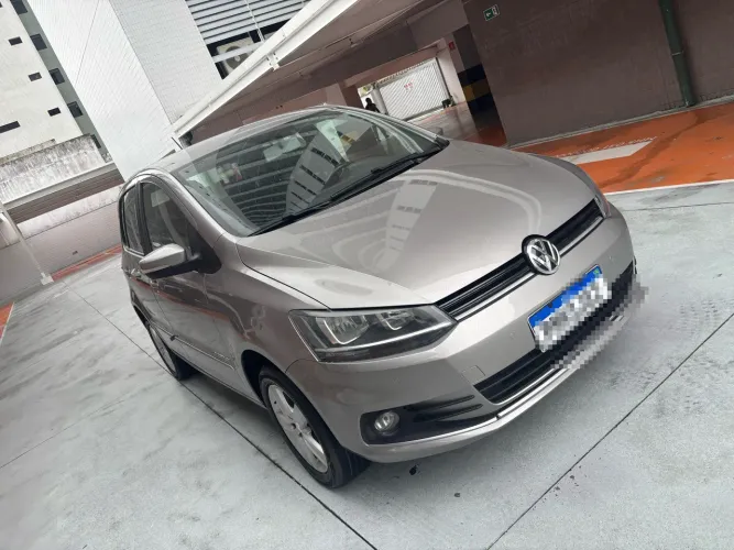 Volkswagen Fox Comfortline 1.6 Flex 8V 5P 2016