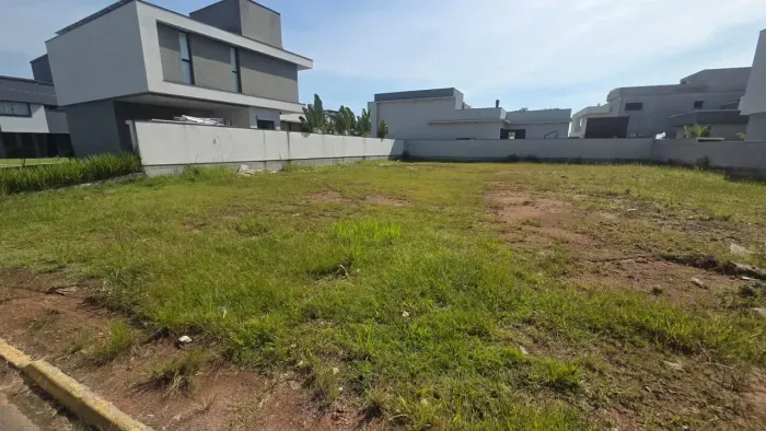 LOTE CONDÔMINO CALEDÔNIA COM ENTRADA DE R$ 350 MIL!!!!