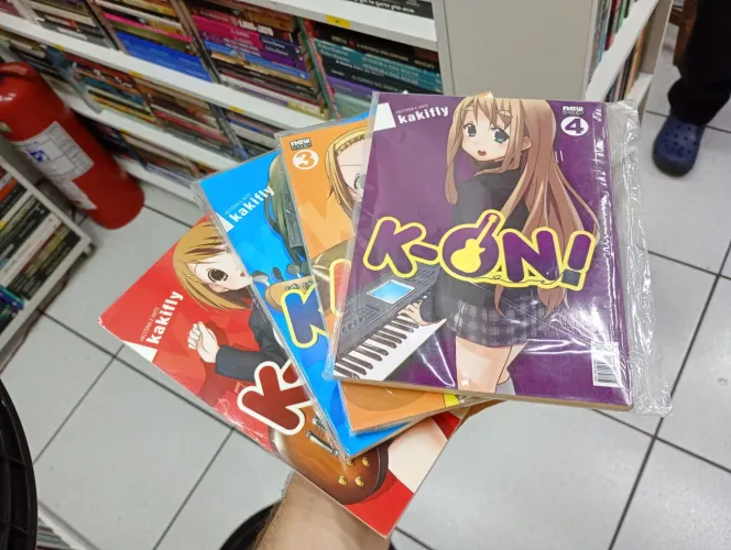 Mangá K-on! completo do 01 ao 04