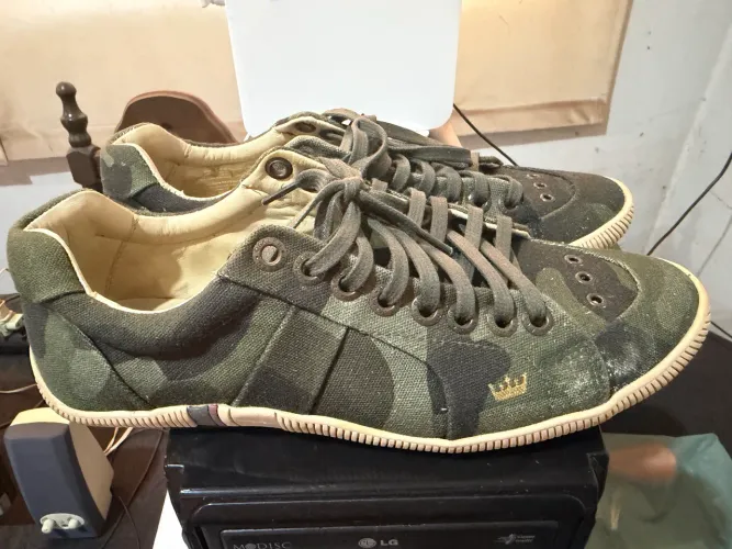 Sapatenis Osklen Riva verde militar camuflado 41