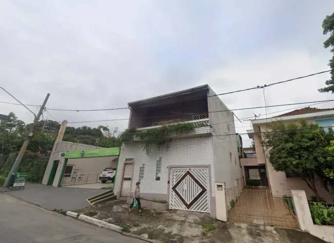 Casa comercial na Rua Amparo, 490 430 m²