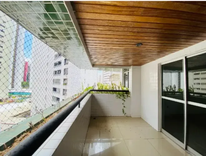 Imóvel para venda possui 155 metros quadrados com 3 quartos em Boa Viagem - Recife - PE