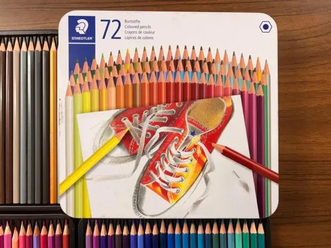 Lápis de Cor Staedtler 72 Cores - Estojo Metálico Original