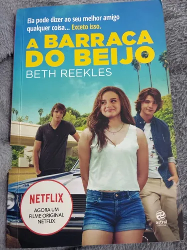 Livro Barraca do Beijo