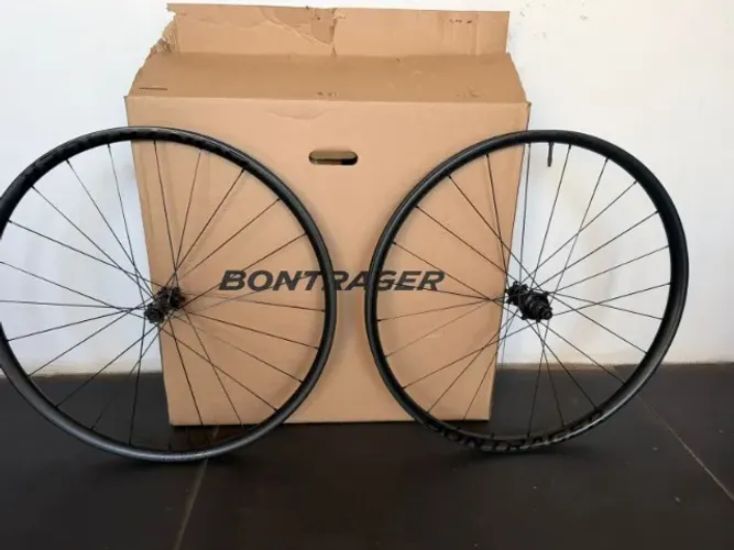 Rodas Bontrager Kovee Pro 30 - Carbono | MTB