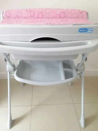 Banheira com suporte 