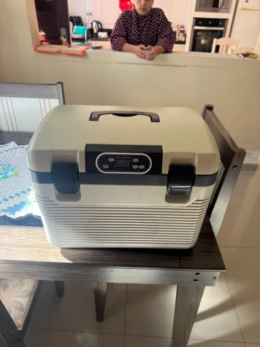Mini geladeira portátil 19L