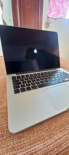 Macbook pro retina ano 2015 i5 novo
