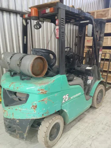 Empilhadeira FG25 