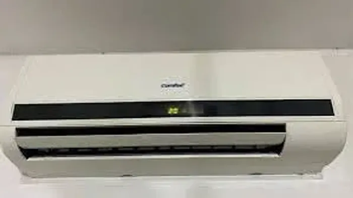 Ar condicionado comfee 9.000 btus convencional