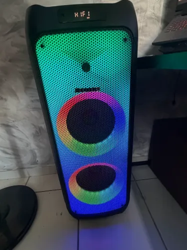 Caixa de Som PartyBox AIWA PB-06 Bluetooth 20H RGB USB TWS 300RMS