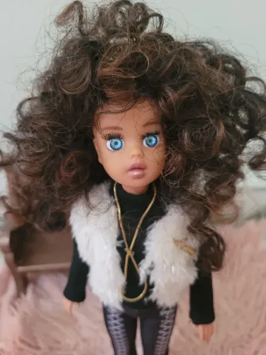 Boneca Susi Customizada (Com Re-root) + Look Completo Importado