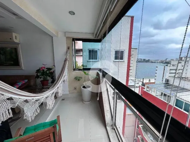 Cobertura com 3 dormitórios à venda, 220 m² por R$ 2.050.000,00 - Icaraí - Niterói/RJ