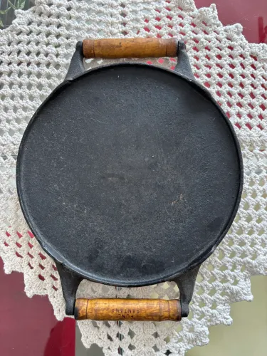 Chapa de ferro fundido.