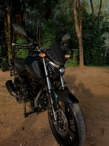 Fazer Fz15 2025 para assumir o financiamento, parcela $589 leia a descrição!!!!!