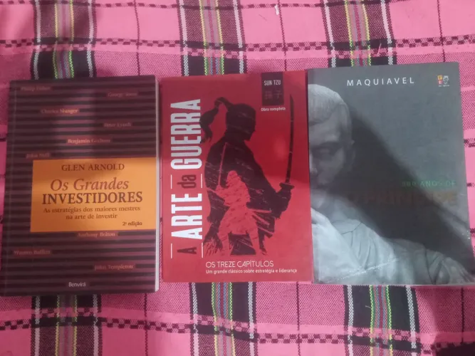 3 livros por 100