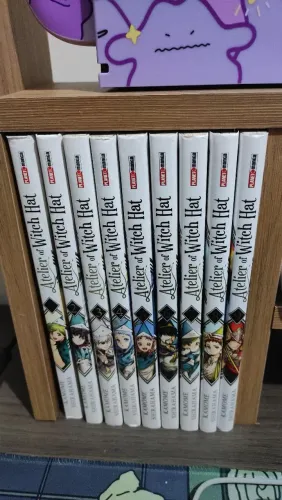 Witch hat atelier 9 VOLUMES - Ótimo estado!