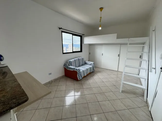 Kitnet com 1 dormitório à venda, 28 m² por R$ 200.000 - Tupi - Praia Grande/SP