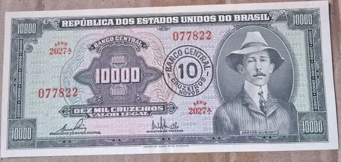 CÉDULA DE 10 MIL CRUZEIROS COM CARIMBO DE 10 CRUZEIROS NOVOS FE.