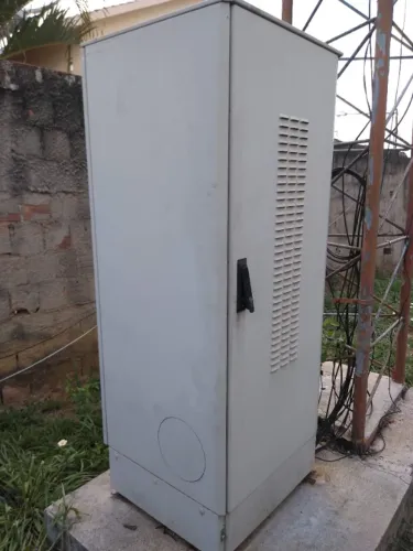 RACK Gabinete Outdoor Piso