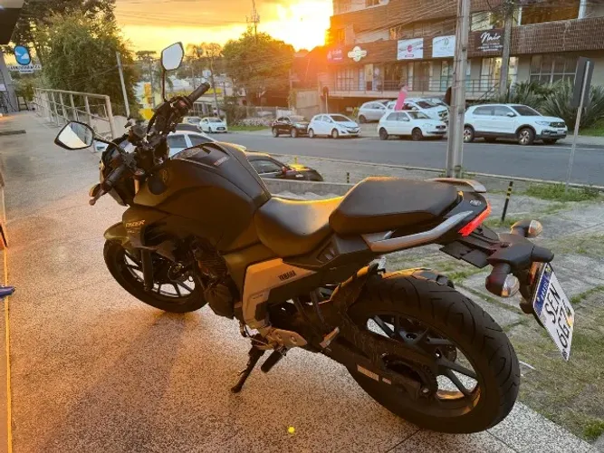 Yamaha Fazer FZ25 250 2023 - 29.100 km
