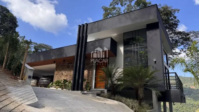 Casa 4 suítes com 500m² em Cambote, Areal (RJ) com 6 vagas
