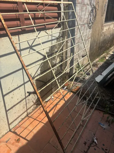 Grandes de ferro para janela